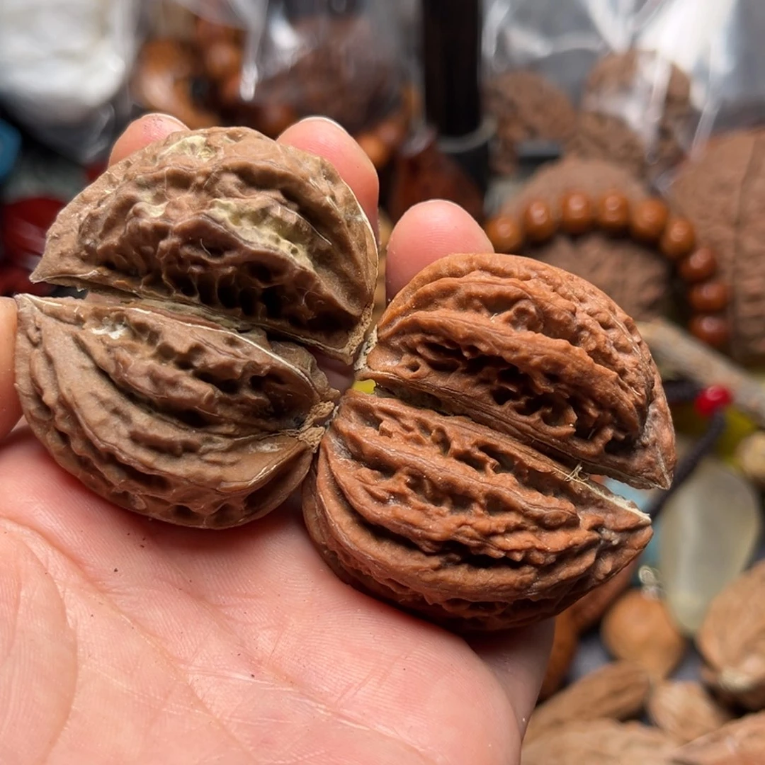 手串文玩核桃瑕疵11