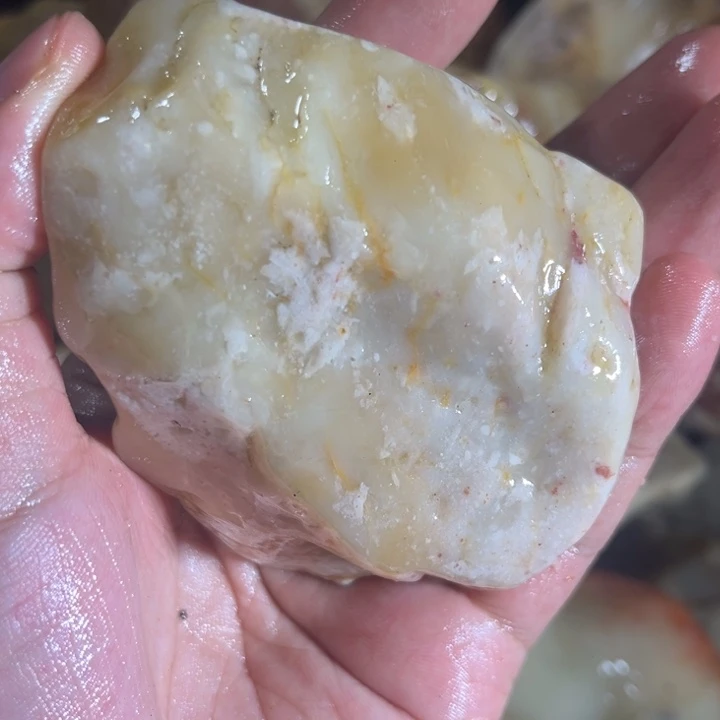 云***哥寿山石8888888888888