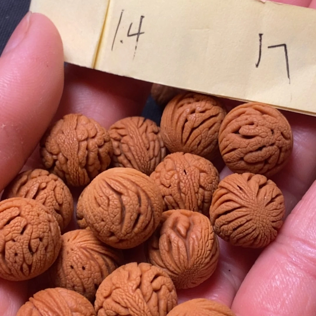 吊坠桃核陕西秦岭山桃核