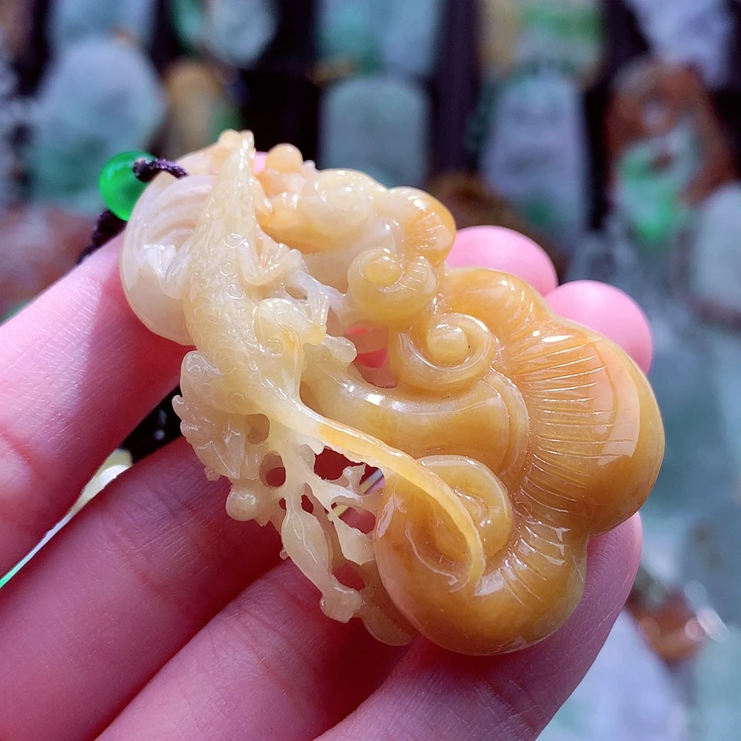 颈饰未镶嵌翡翠天然