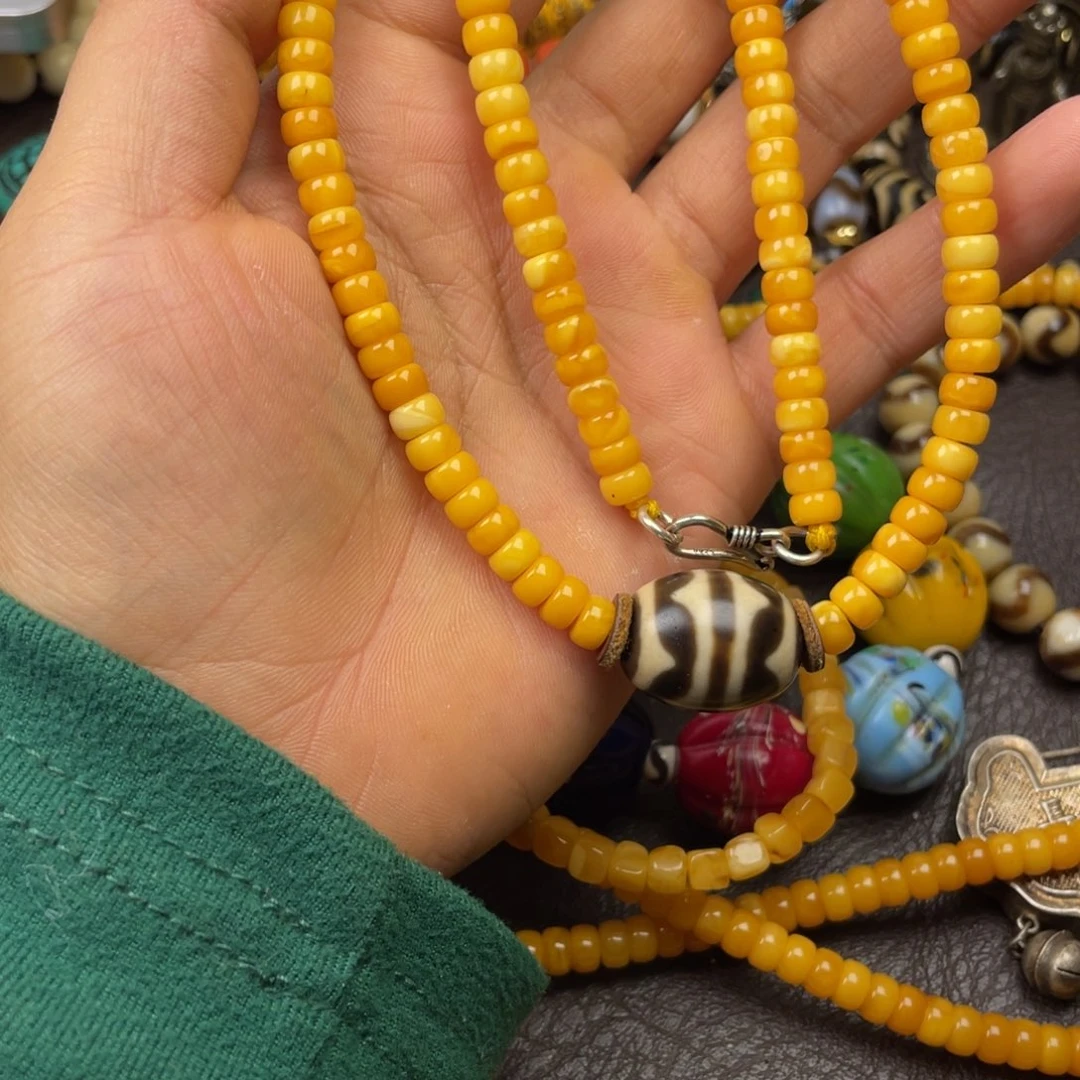 颈饰玻璃小元素哈哈哈