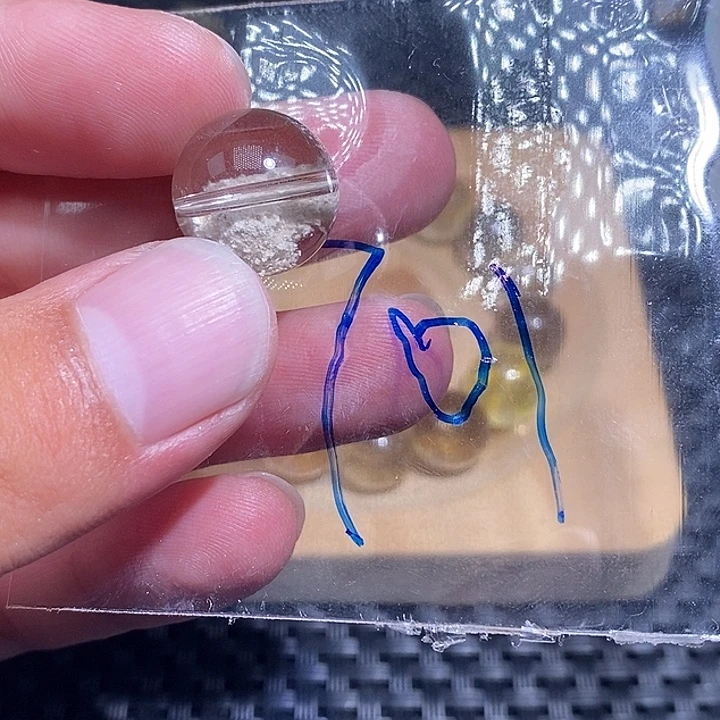 y***虎未镶嵌手链发晶天然水晶手串