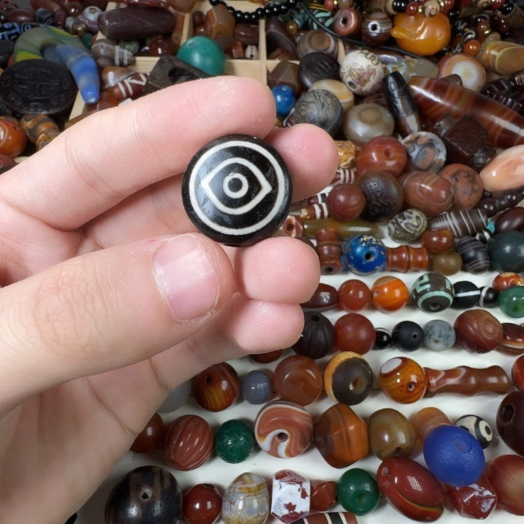 玛瑙/玉髓未镶嵌纯天然玛瑙珠子