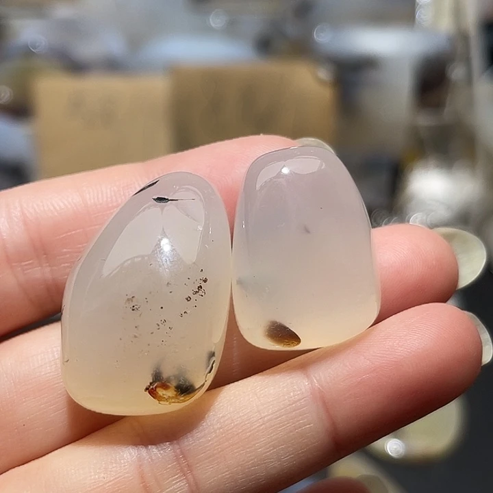 未镶嵌玉牌玛瑙/玉髓