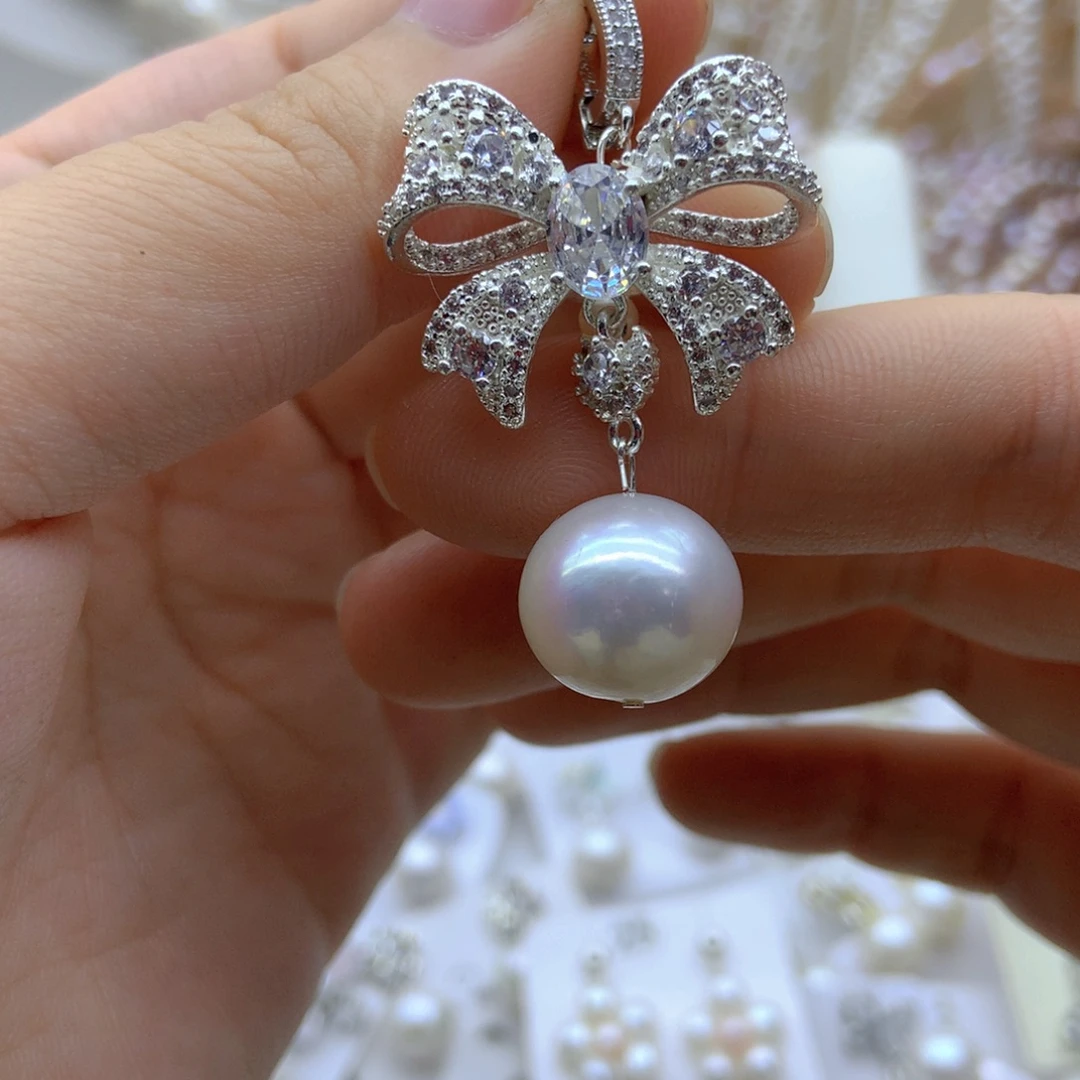 未镶嵌淡水珍珠耳饰