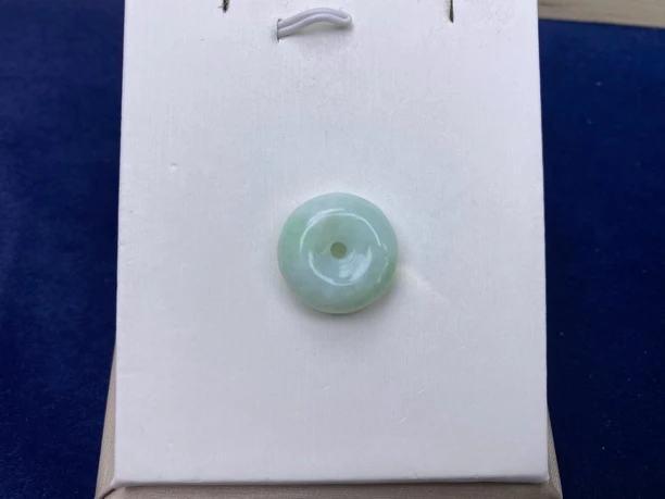 翡翠平安扣（多样性发货选其一）