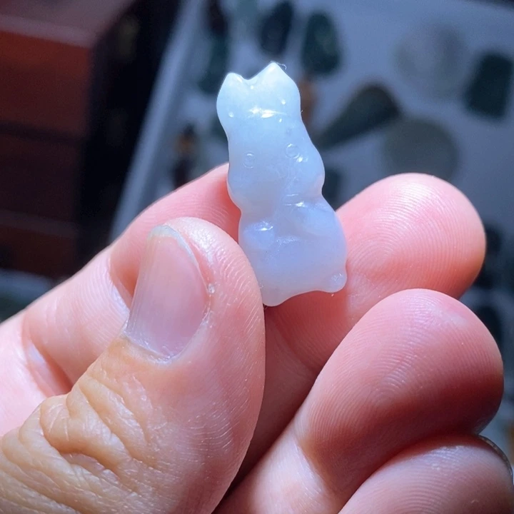 翡翠颈饰未镶嵌好