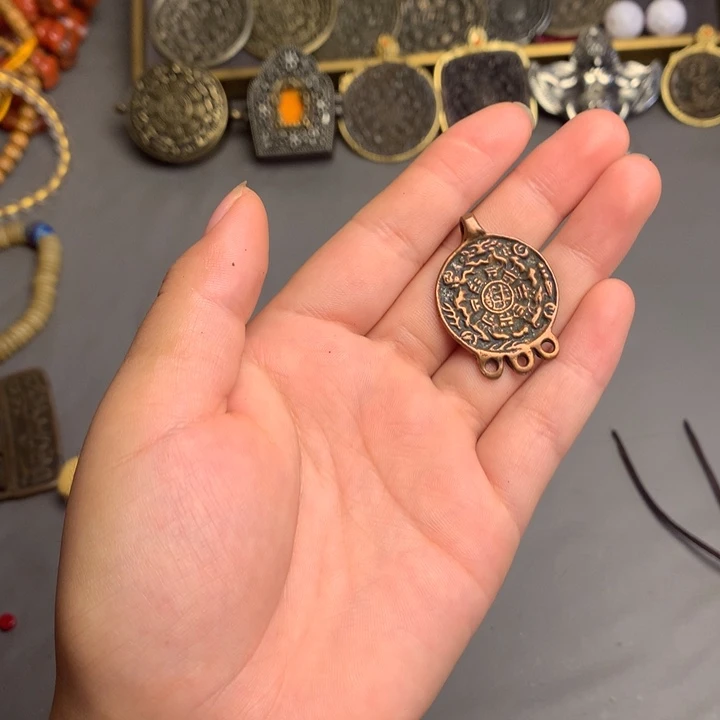 藏地密码藏饰品串