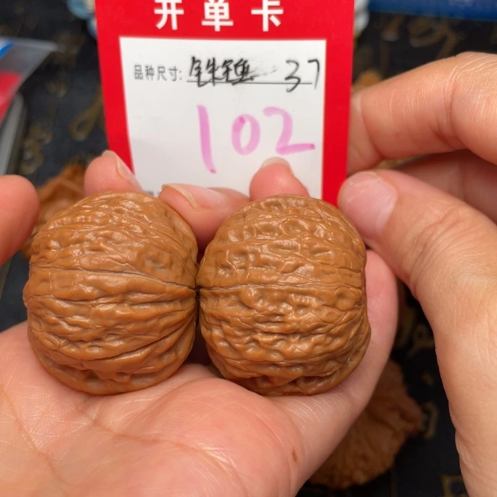 吊坠桃核文玩的好