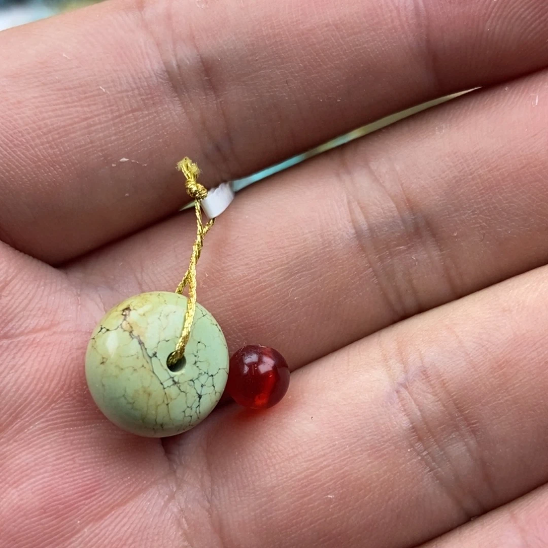 南红玛瑙未镶嵌颈饰