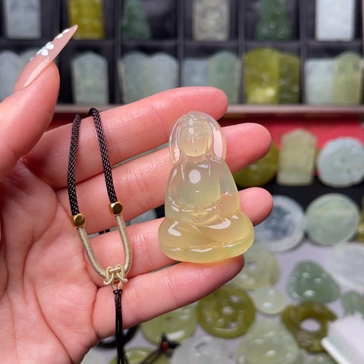 蕴***斋岫玉未镶嵌吊坠(赠链)