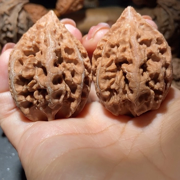 把件文玩核桃东北楸子小雪73