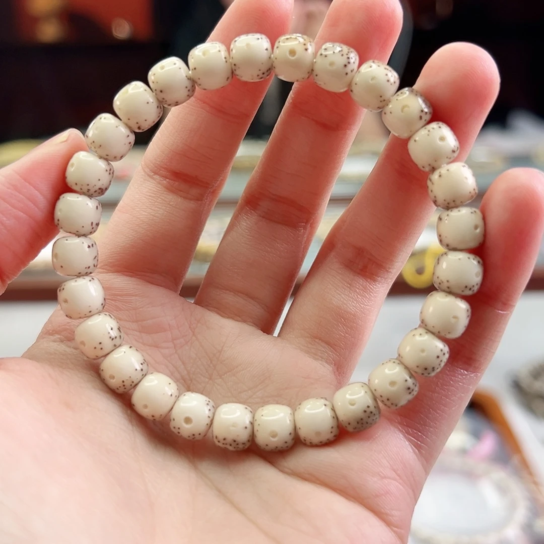 手串星月菩提Fqh8*7骨瓷白 贯穿通体 颗粒星