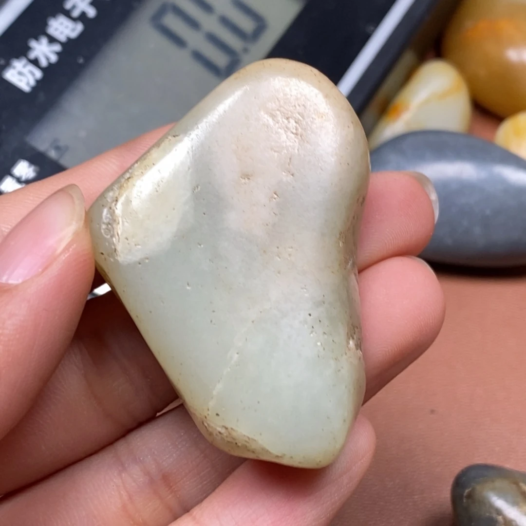 和田玉（糖玉）未镶嵌挂件