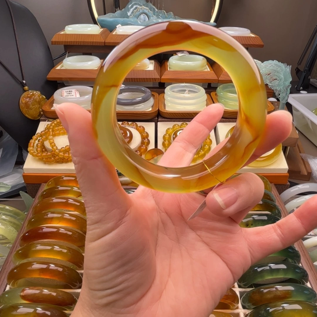 蛇纹石玉未镶嵌手镯58