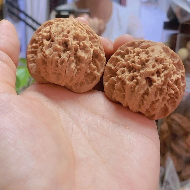 【闪购商品】文玩核桃把件45老款狮子头