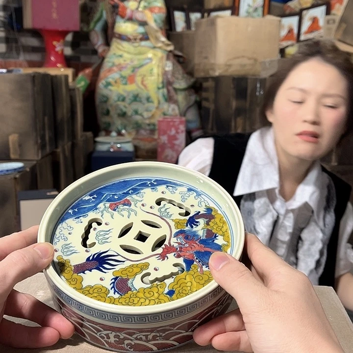 摆件////景德镇陶瓷瓷器。