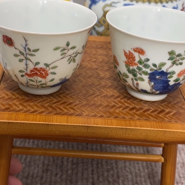 用***3摆件杯子两个瓷器摆件