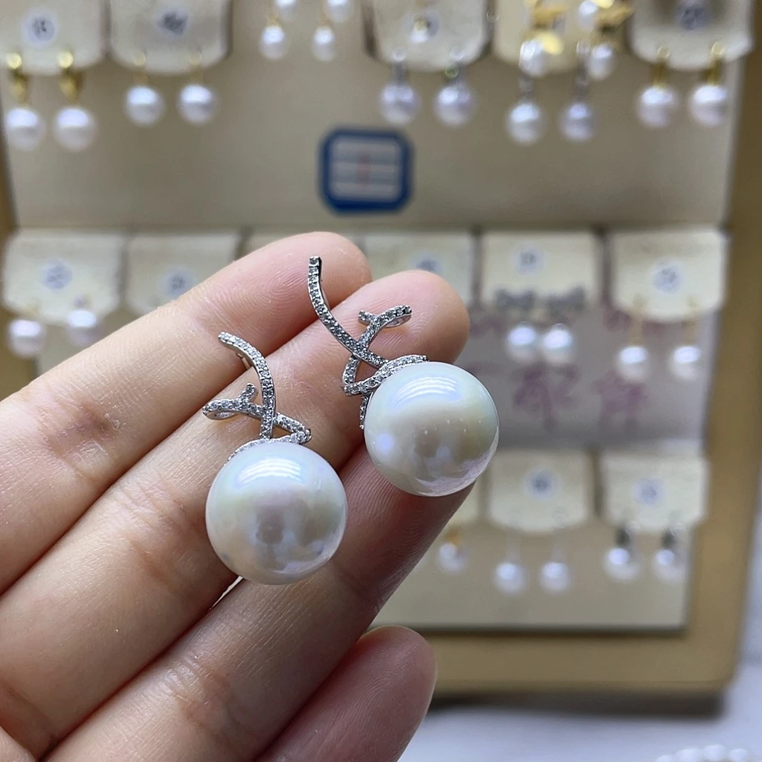 银S925镶嵌淡水珍珠耳饰