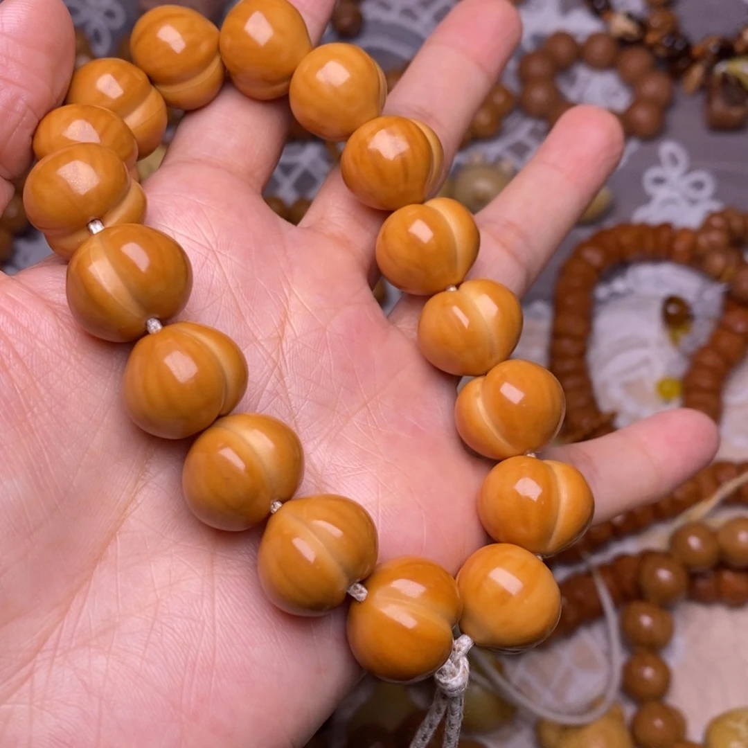 手串猴头核桃柯基屁桃高定