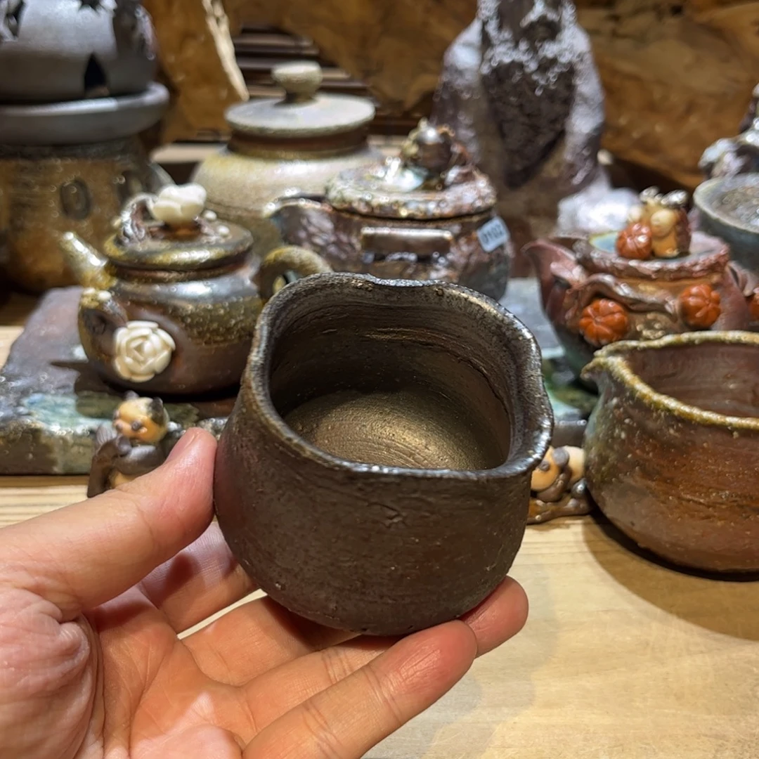 柴烧四方杯。