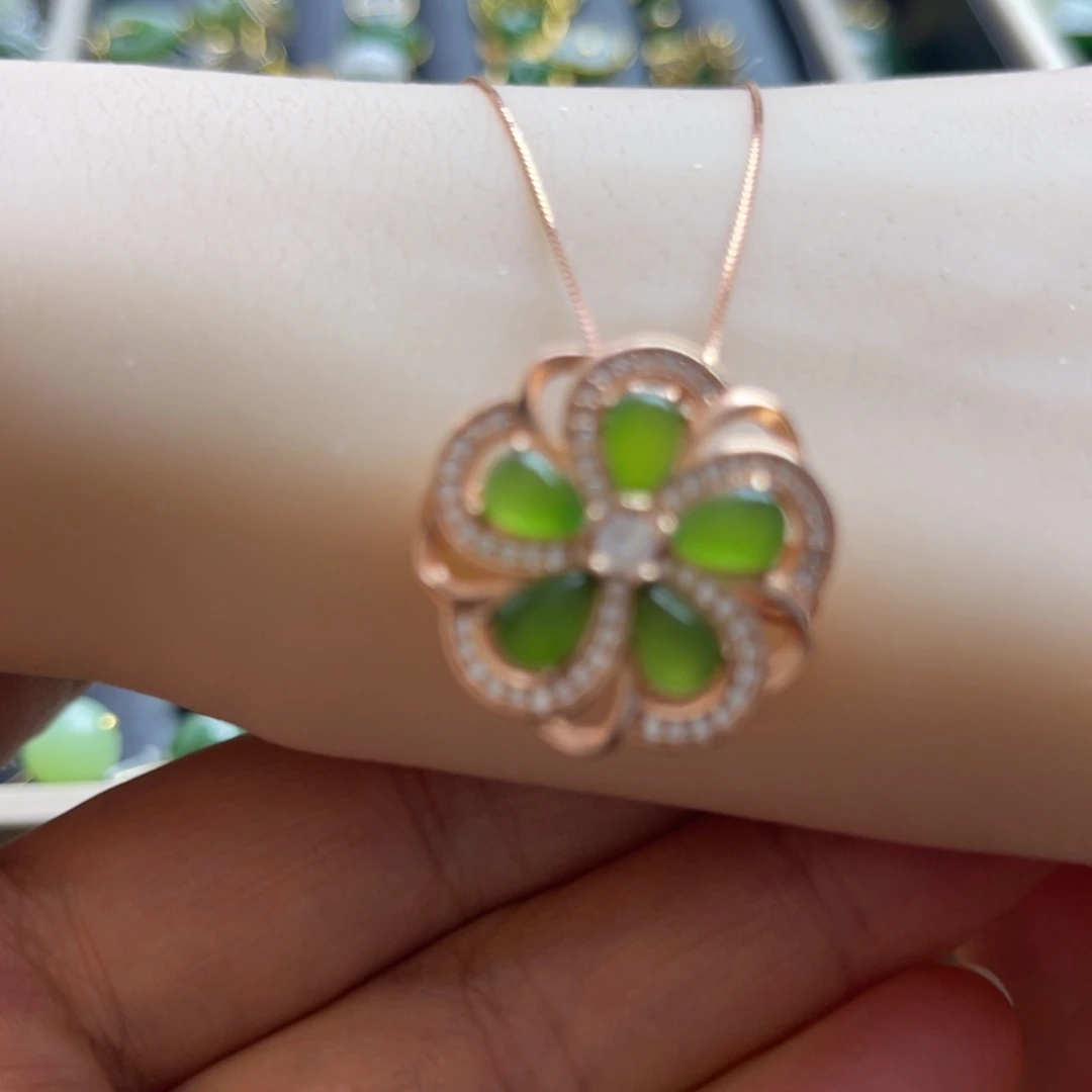 和田玉银S925镶嵌吊坠(赠链)