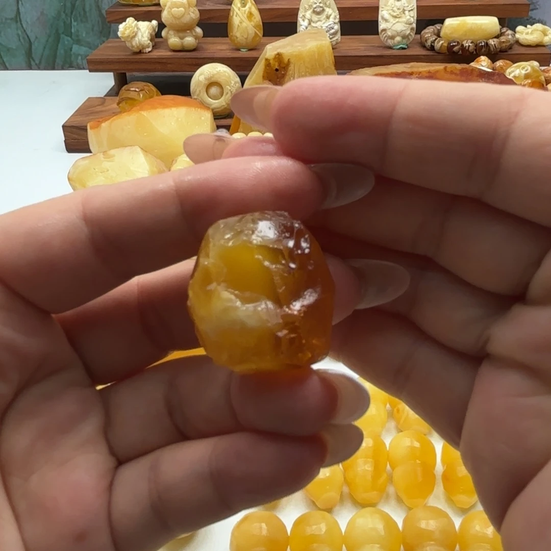 義***鸡定制琥珀未镶嵌琥珀
