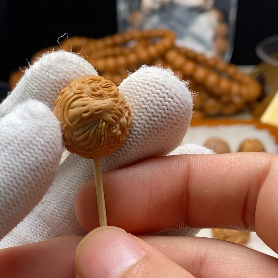 莱***茵猴头核桃吊坠猴头锁龙恶僧