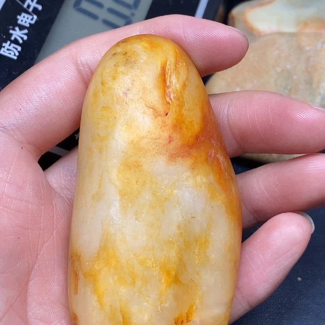 和田玉（糖玉）未镶嵌挂件