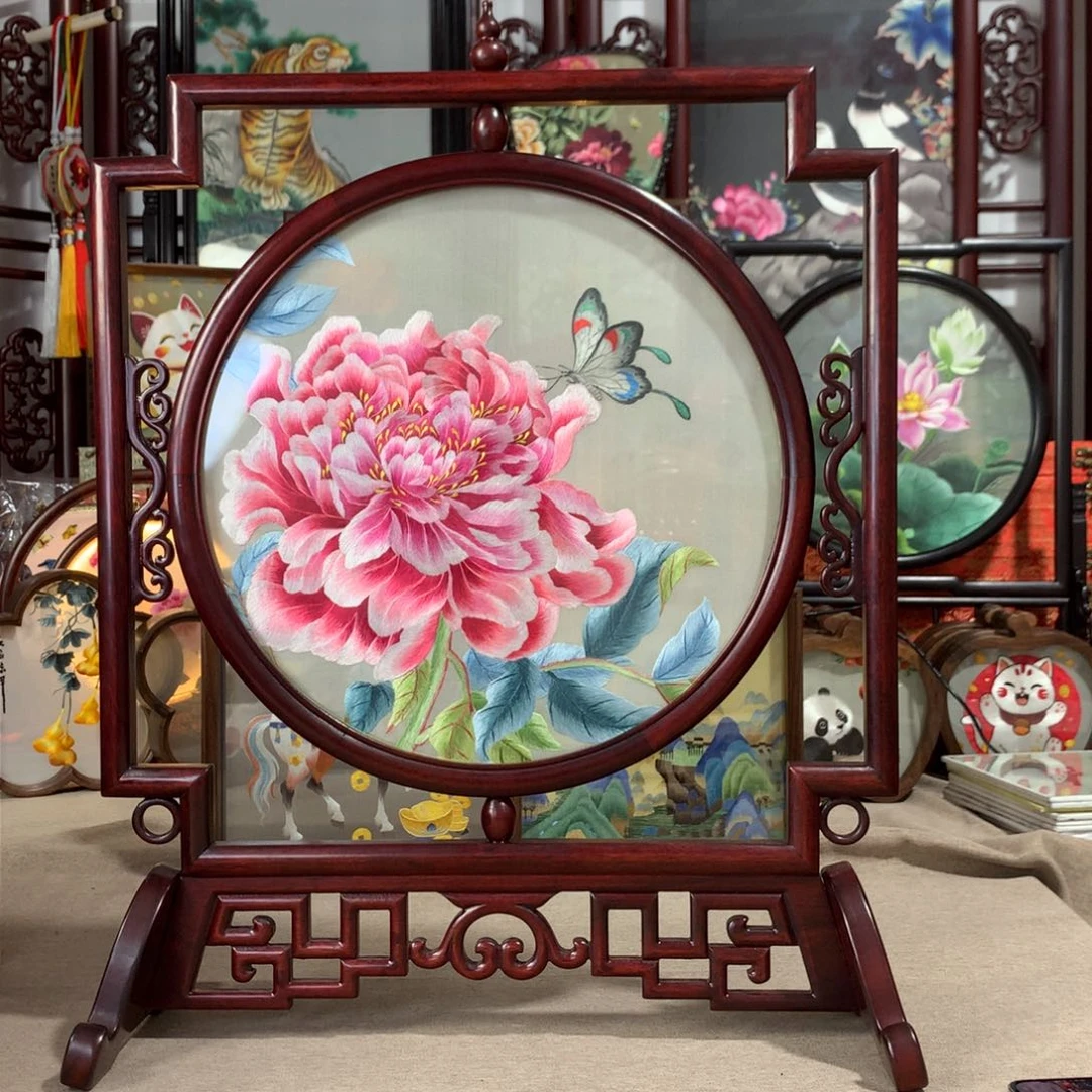 婉***梦木精品苏绣实木摆件
