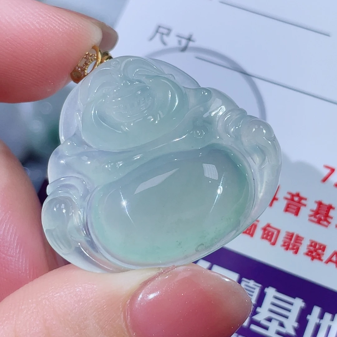 翡翠18K金镶嵌颈饰佛公