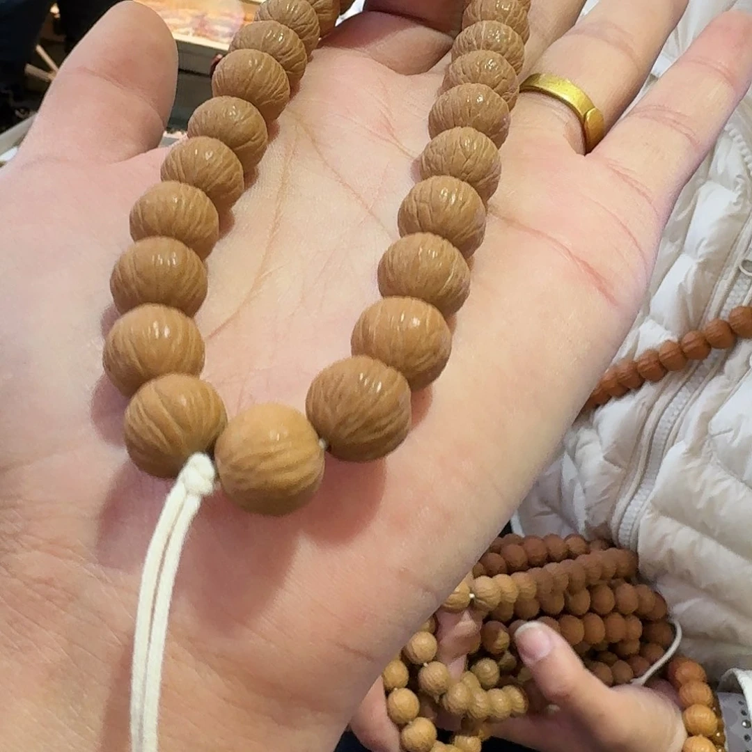 猴头核桃吊坠小凤羽手持13➕