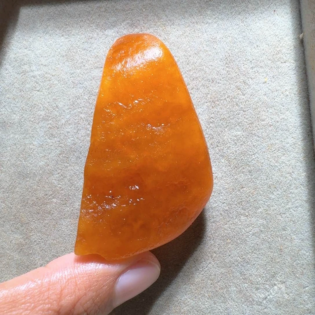 未镶嵌定制琥珀定制