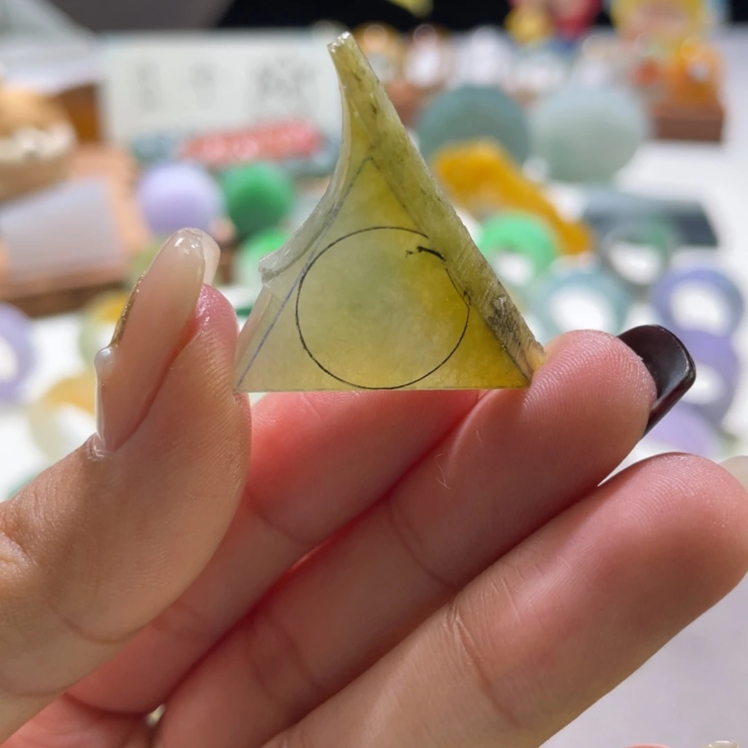 定制翡翠未镶嵌翡翠