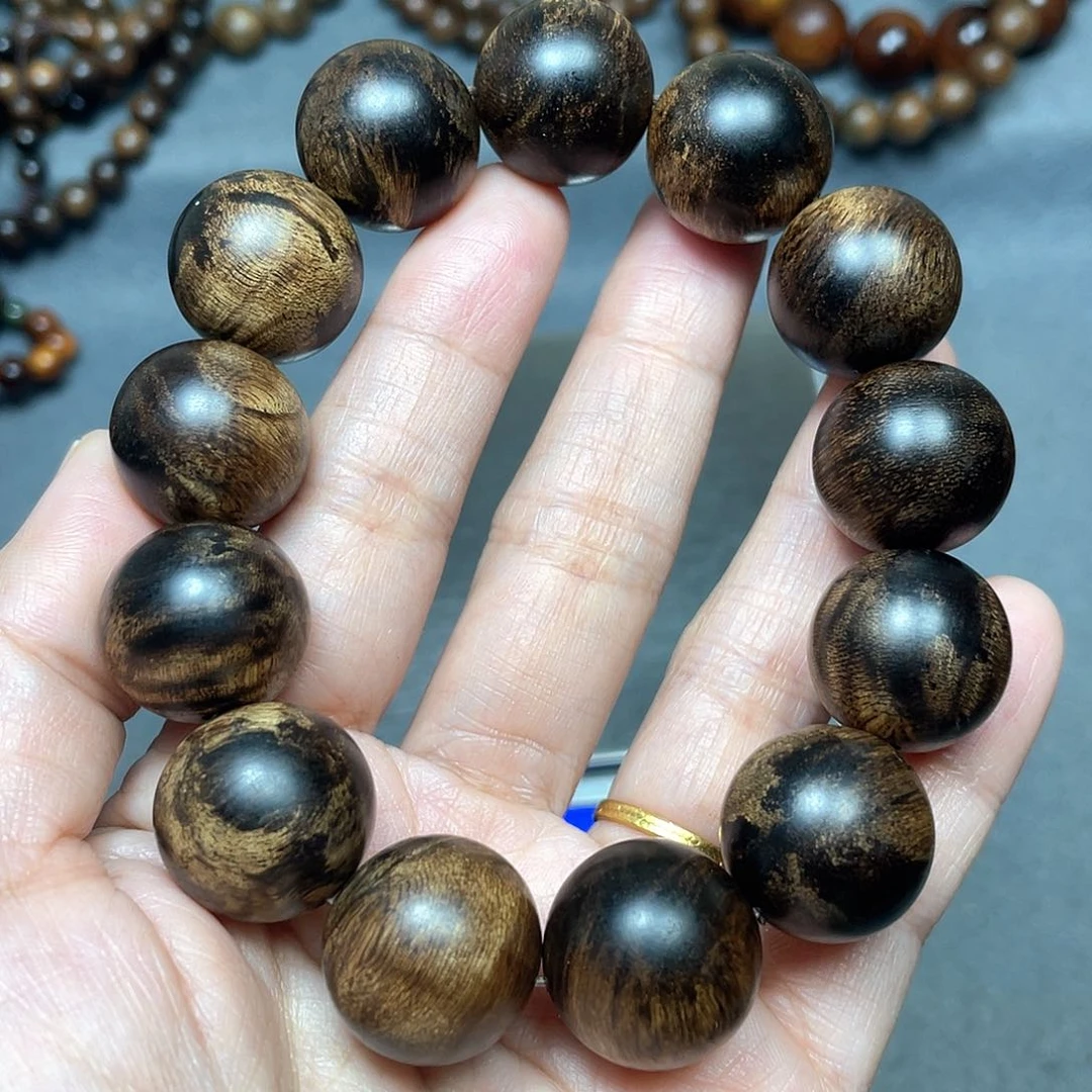 沉香手串白棋瘤疤1.8