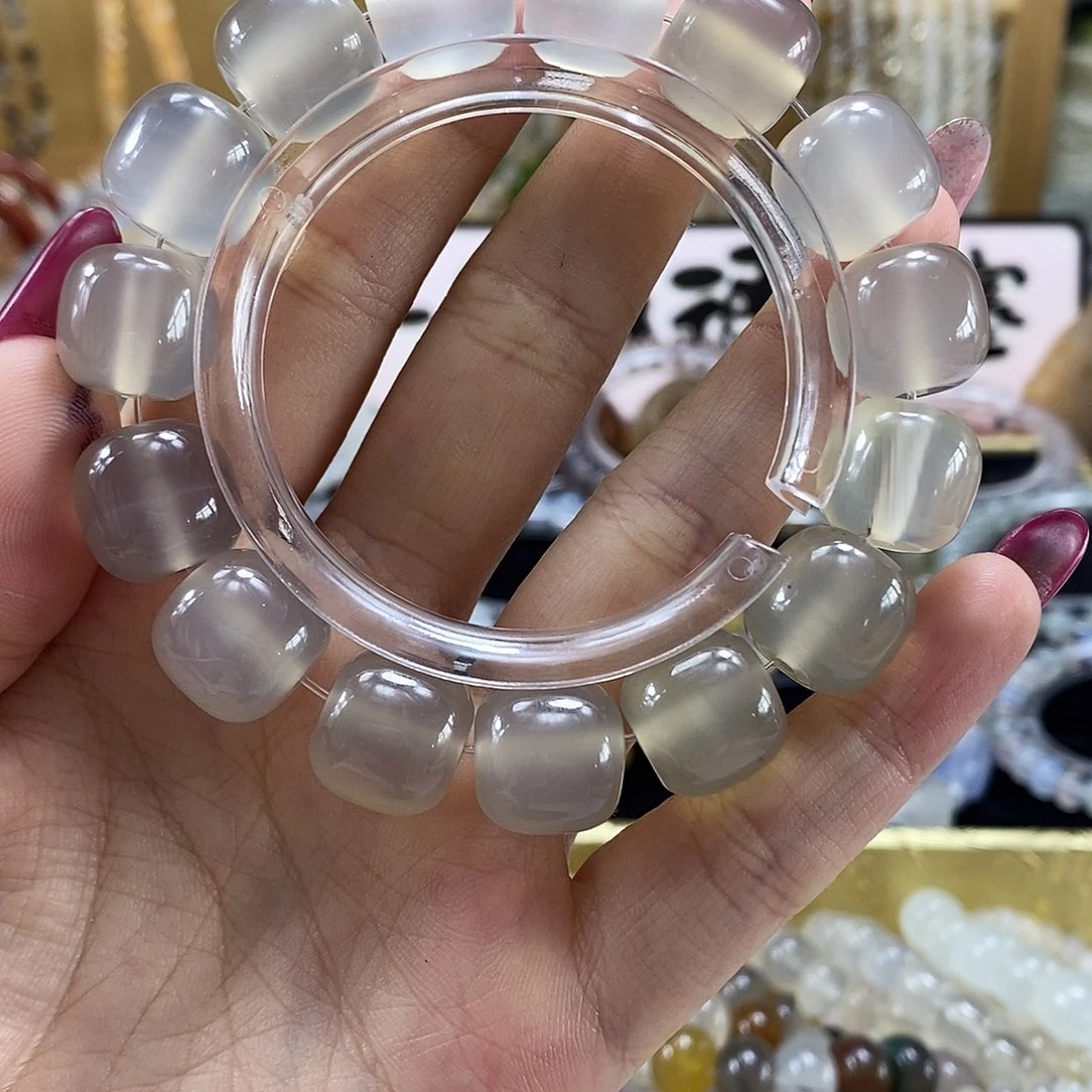 未镶嵌手串玛瑙/玉髓灰冰老型珠13*14。10