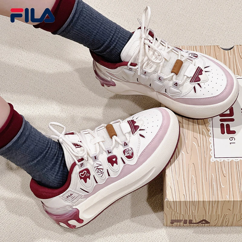 Fila/斐乐情人节限定女士休闲百搭户外运动时尚萝卜鞋F12W512143F