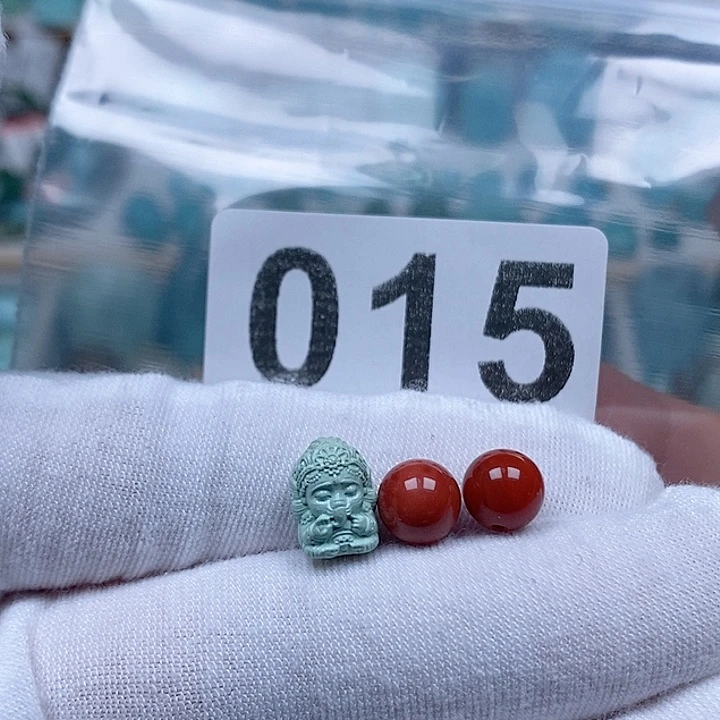 南红玛瑙未镶嵌珠宝奇石