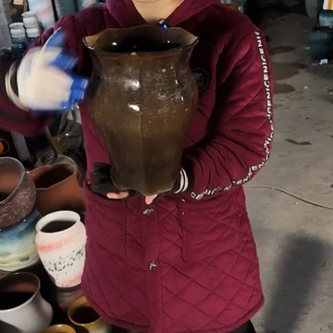 口19高27瑕疵盆子