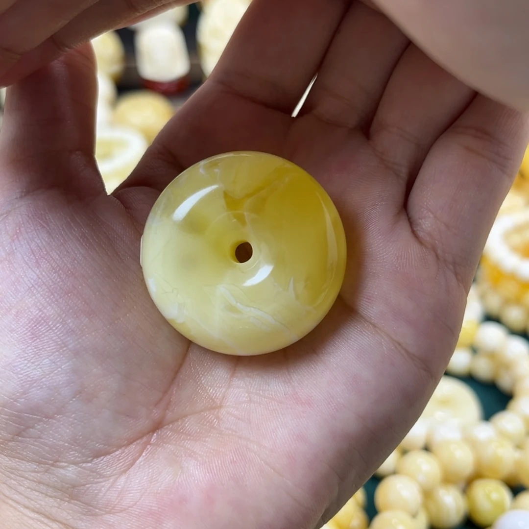 未镶嵌琥珀手链平安扣