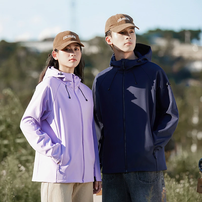 新款软壳衣男女秋冬户外防风防水外套加绒保暖连帽休闲风衣夹克潮