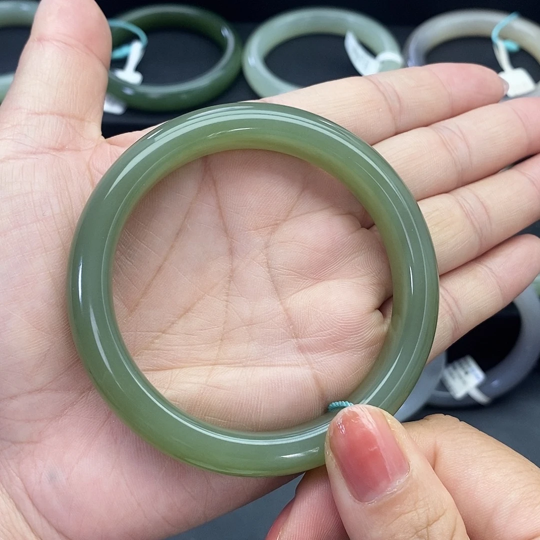 未镶嵌和田玉珠宝奇石60