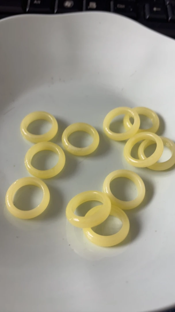 A02琥珀蜜蜡16内径戒圈