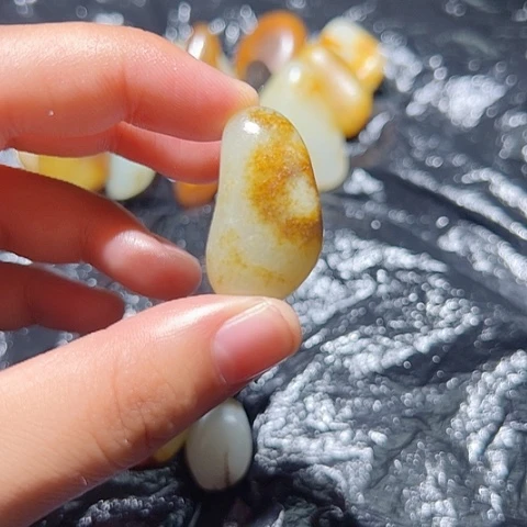 和田玉（糖玉）未镶嵌颈饰8.7