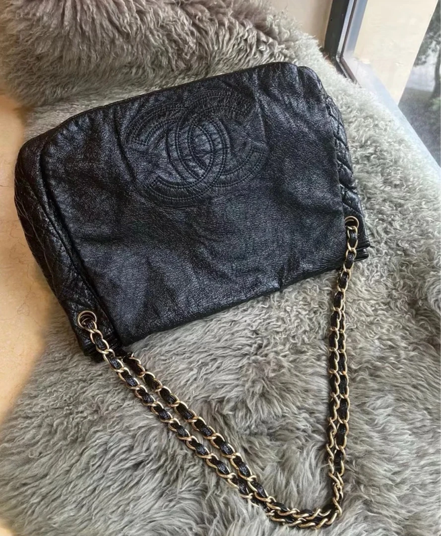 95新 Chanel/香奈儿 黑金油蜡褶皱机场包 11开 33cm 11577718