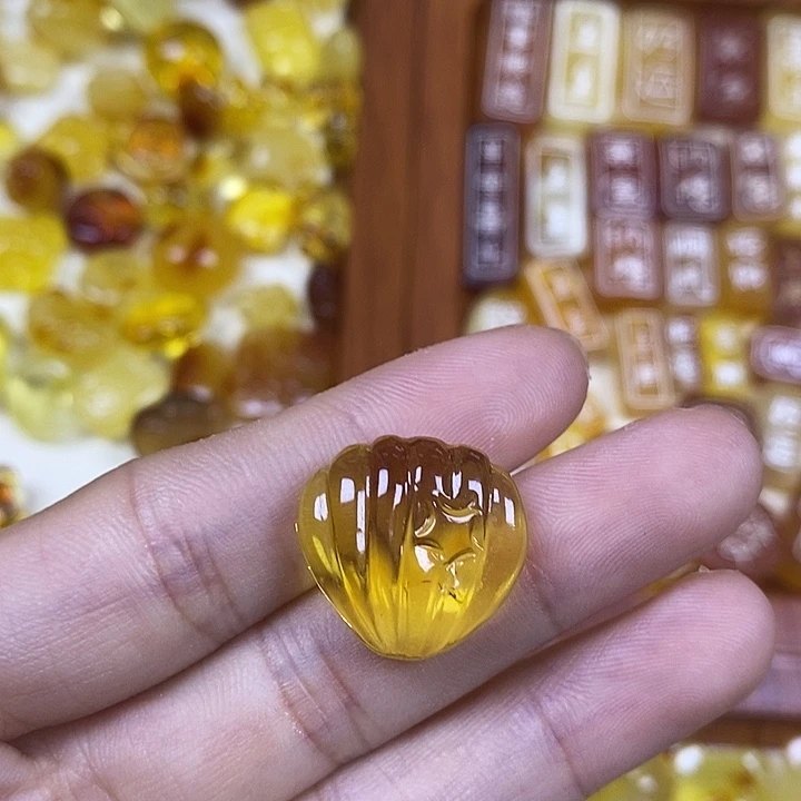 吊坠橄榄核贝壳107