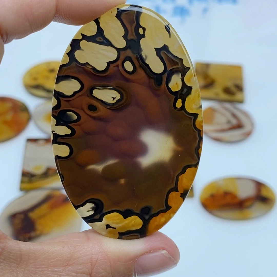 玛瑙/玉髓未镶嵌珠宝半成品