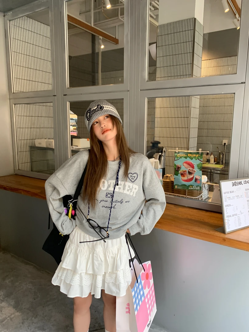 【字母卫衣】长袖纯棉套头圆领卫衣针织衫秋冬款刺绣上衣ZYT67061