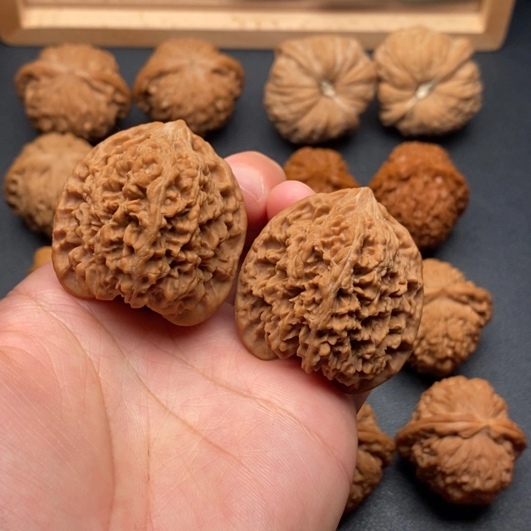 吊坠文玩核桃40➕百花山