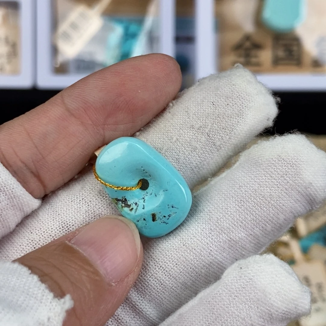 未镶嵌绿松石珠宝奇石